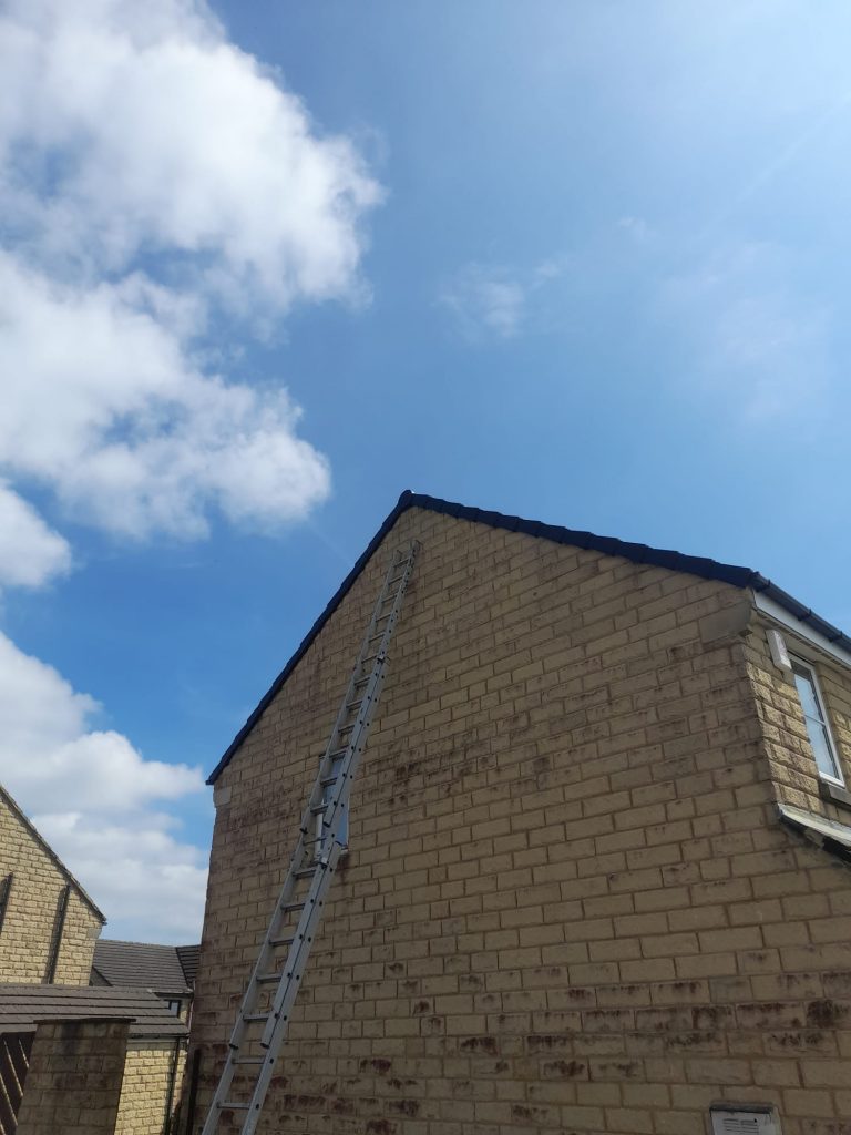 Dry Verge Installation